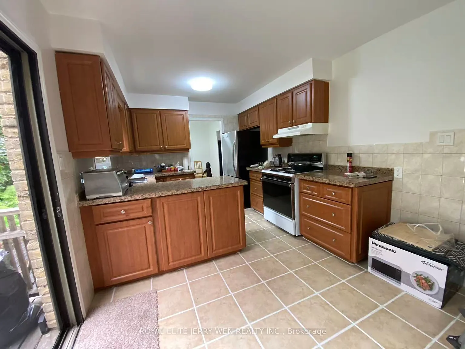 1 bed, $760 — Photo 2