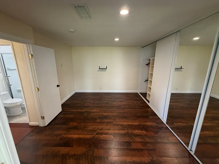 2404 Manzana Way #2A — Photo 10