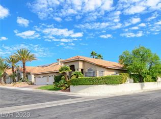 9100 Blazing Fire Ct, Las Vegas, NV 89117