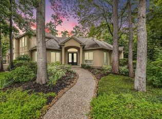 35 Summerwalk Pl, The Woodlands, TX 77381