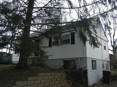 4th image of 4549 Maughn Dr