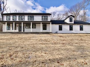 4 Mohawk St, Wilbraham, MA 01095