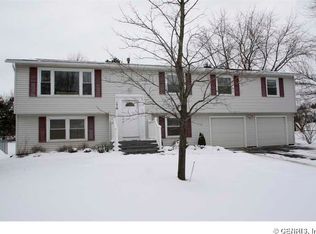 176 Brooklea Dr, Rochester, NY 14624
