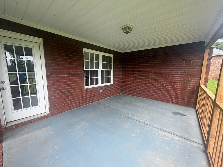1345 Raccoon Rd — Photo 6