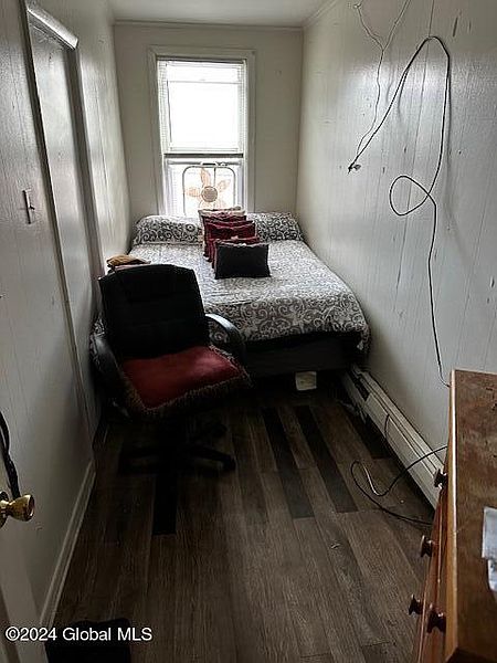 4th image of 4 Cuyler Street
