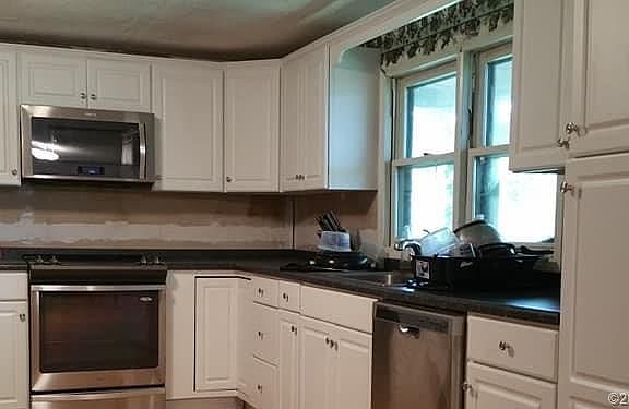 2nd image of 1501 Old State Road 60 W