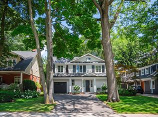 303 Watson Ave, Oakville, ON L6J3V3