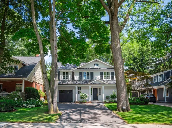303 Watson Ave, Oakville, ON L6J 3V3