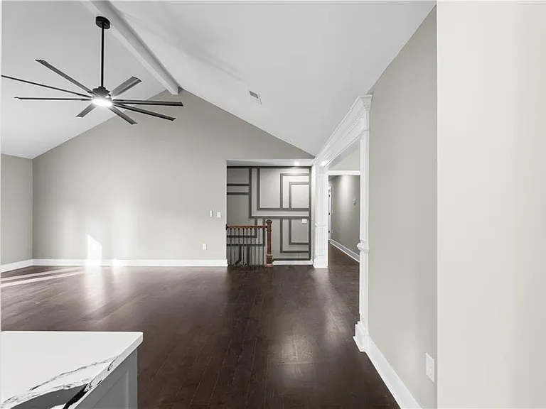 7530 Spalding Ln — Photo 21