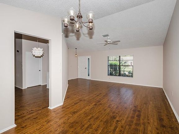5th image of 2212 Hidden Meadows Dr E