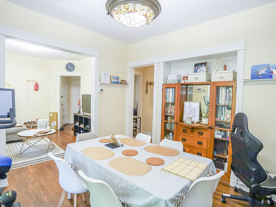 1st image of 1905 W Bradley Pl #1