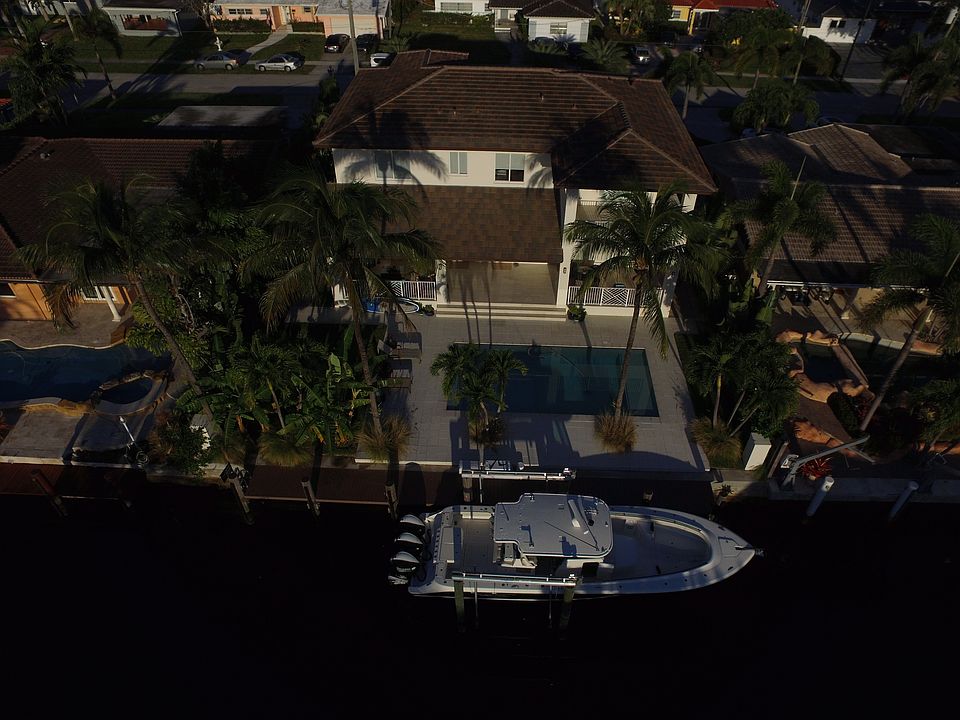 1st image of 13085 Ortega Ln