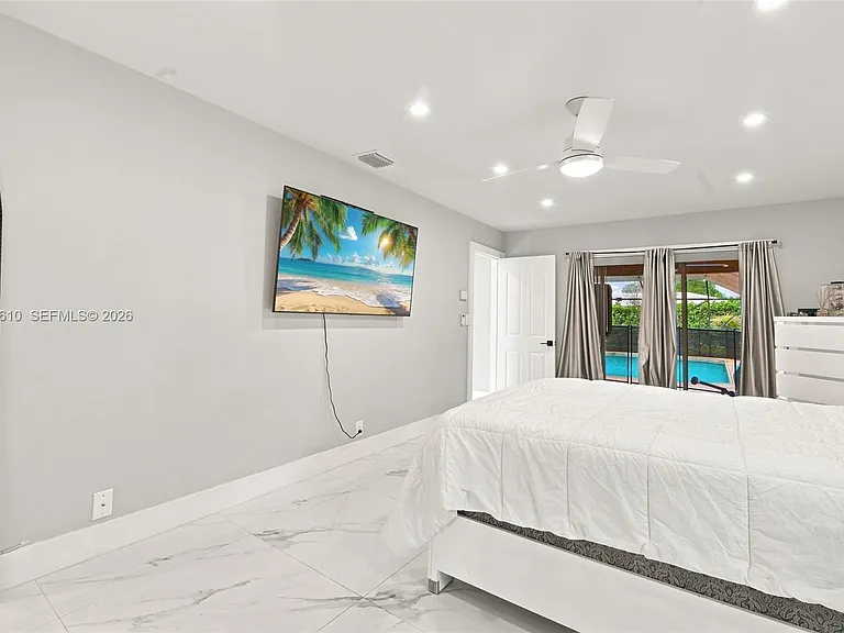 821 Ramblewood Dr — Photo 20