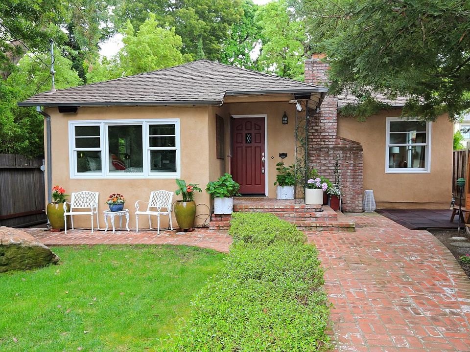 1st image of 1111 Himmel Ave