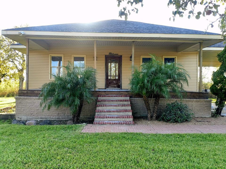 1st image of 4204 Scenic Dr