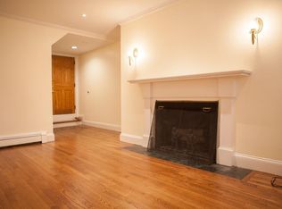 22 David G Mugar Way APT 1B, Boston, MA 02114
