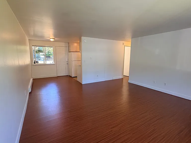3100 NE 16th St. — Photo 17