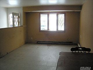 4th image of 2710 Eagle Ave