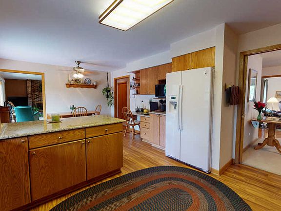 5th image of 39958 N Bartlett Ln