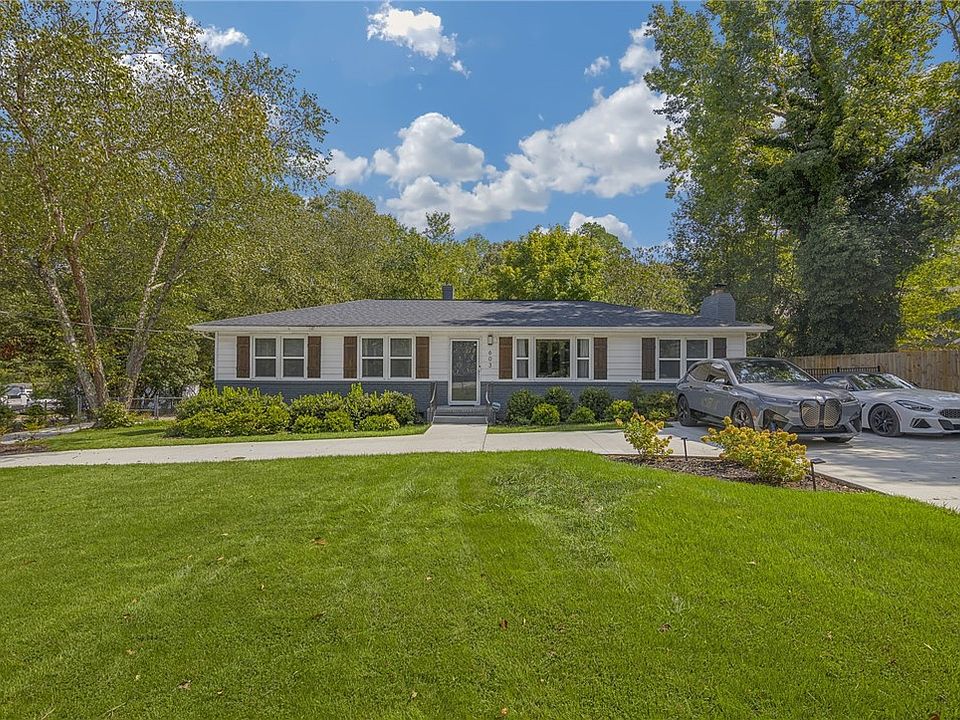 1st image of 603 Bear Dr