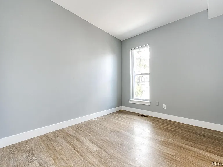2324 Federal Blvd #A — Photo 16