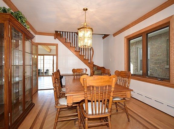 5th image of 2722 N 76th Ct