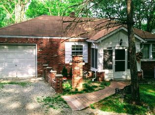 723 Lakeview Rdg, Fenton, MO 63026