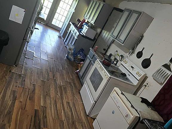 4th image of 544 County Road 3110