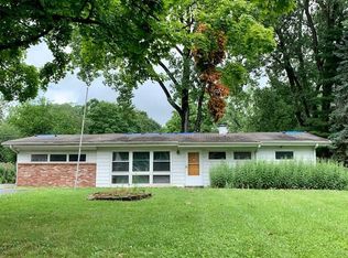 9222 Warwick Rd, Indianapolis, IN 46240