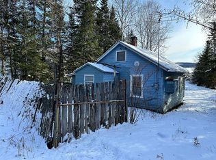 1088 N Shore Rd, Stockholm, ME 04783