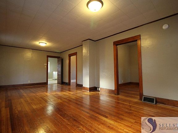 3rd image of 1637 N 23rd St