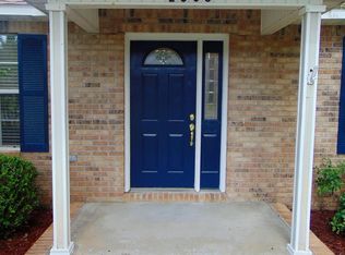 2003 Pine Ranch Dr, Navarre, FL 32566