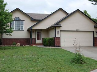 2542 E Charleston Dr, Wichita, KS 67219