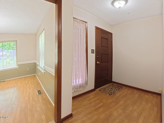 2nd image of 5867 Branchwood Rd