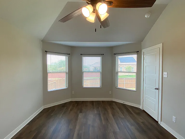 6015 Akin Stroll — Photo 19