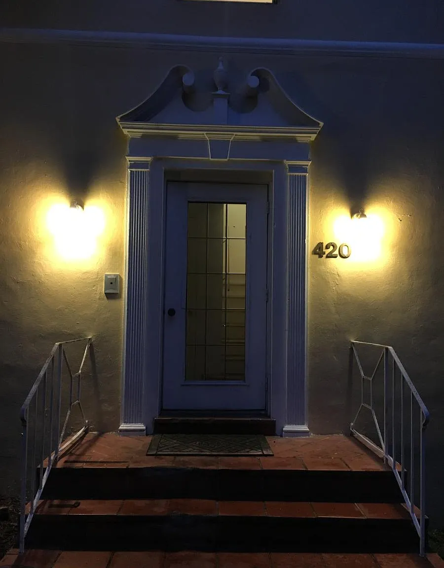 418 Valencia Avenue — Photo 1
