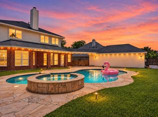 1331 Shady Bend Dr, Sugar Land, TX 77479