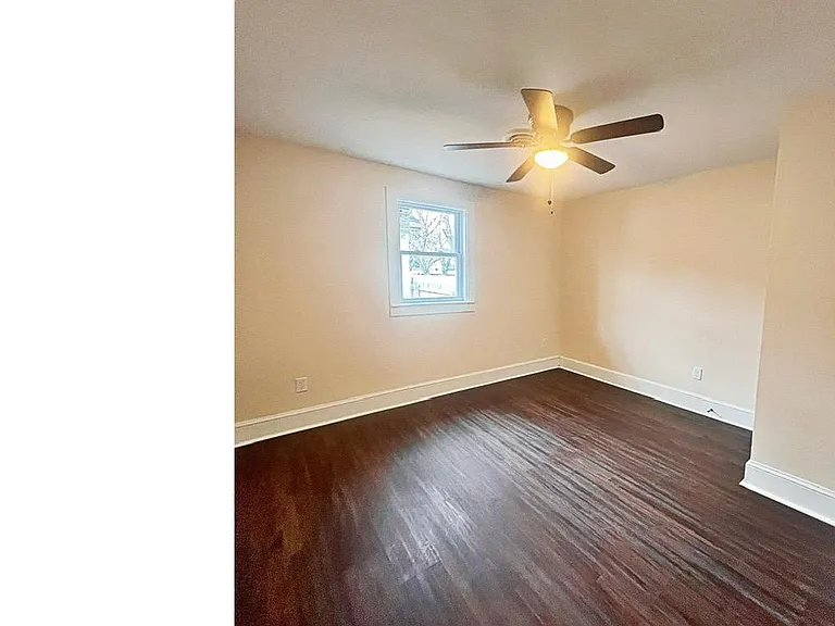 115 Anderson St — Photo 7