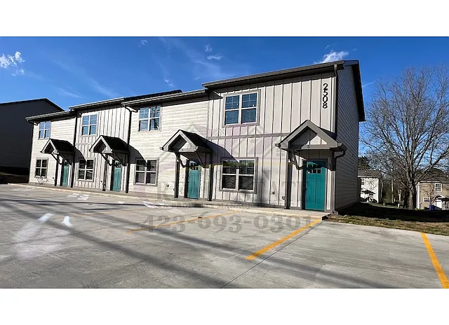 Building Photo - 2508 Villa Dr #8