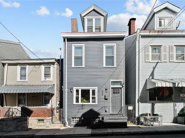 4621 Carroll St, Pittsburgh, PA 15224