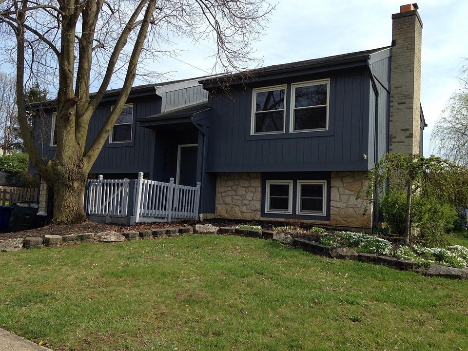 1st image of 3065 Frobisher Ave