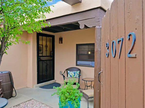 3072 Plaza Blanca, Santa Fe, NM 87507