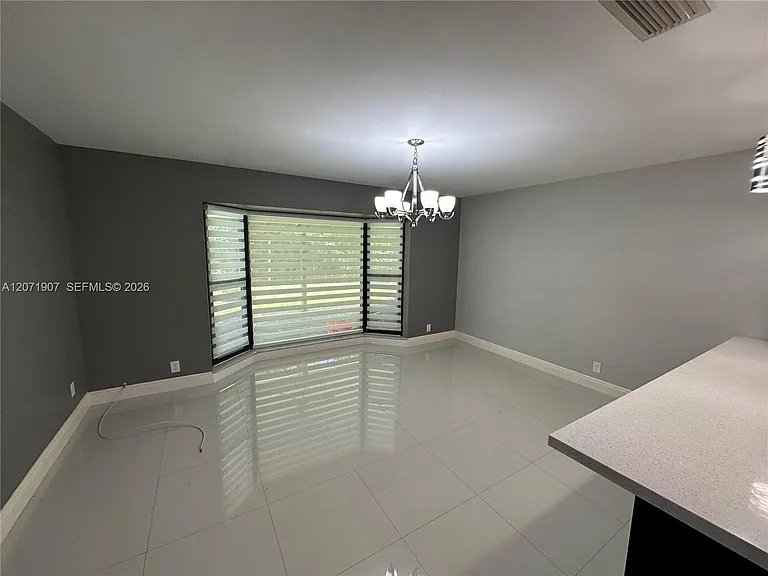 410 NW 65th Ave #410 — Photo 10