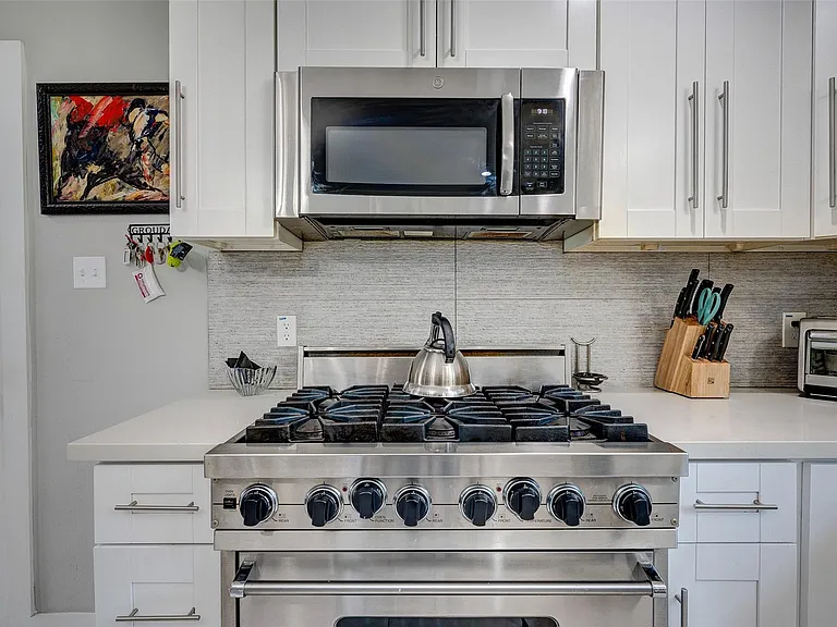 5205 Irvington Blvd — Photo 4