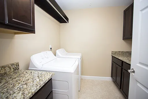 1702 Conservation Trl — Photo 4