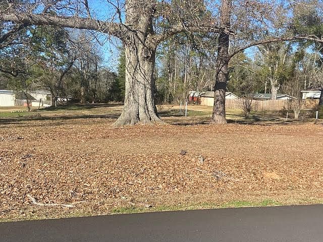 1st image of 1003 Fairview Dr