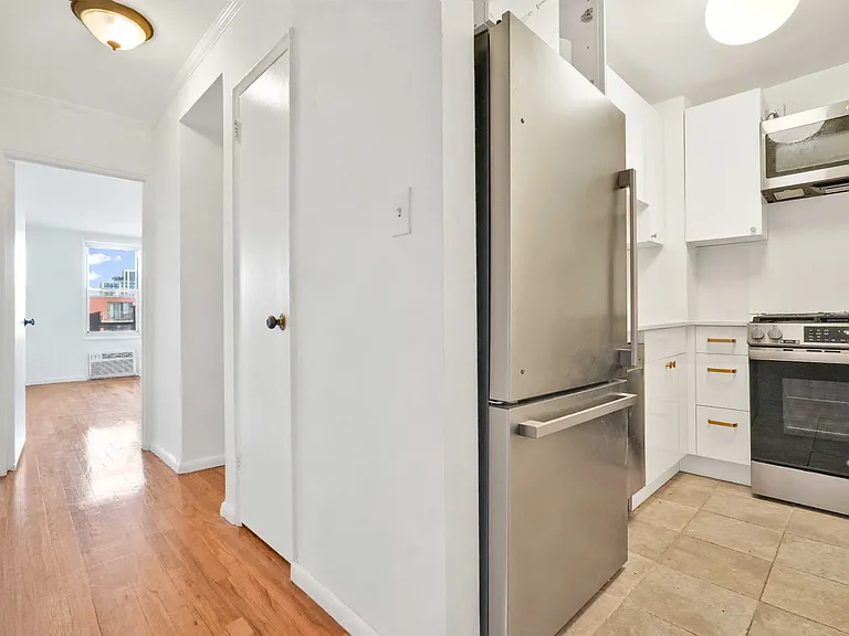66-01 Burns St #4J — Photo 12