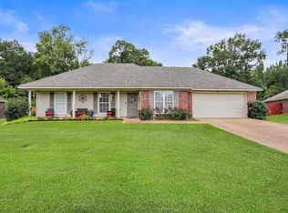 442 Pecan Cir, Brandon, MS 39042