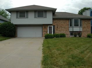 4918 Greene Ave, Omaha, NE 68157