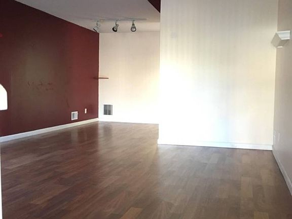 2nd image of 266 Elverton Ave